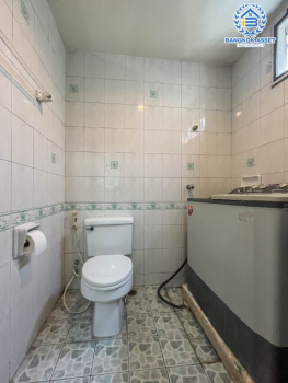 *****บ้านเดี่ยวมือสองย่านกรุงเทพฯ ม.วราภิรมย์ สุขาภิบาล5 เนื้อที่กว้างขวางถึงเกือบ 53 ตร.ว. ฟังก์ชัน 3 ห้องนอน 3 ห้องน้ำ 2 ที่จอดรถ บนทำเลเชื่อมต่อถ.รามอินทรา ถ.สายไหม และถ.พหลโยธิน ใกล้สนามบินดอนเมือง, ทางด่วน "รามอินทรา" และรถไฟฟ้าสายสีเขียว "สถานีสายหยุด"